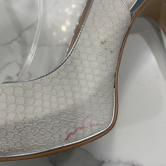 Guess Peep Toe Sling Back Huela2 Stiletto Heels Size 9M - Picture 5 of 13